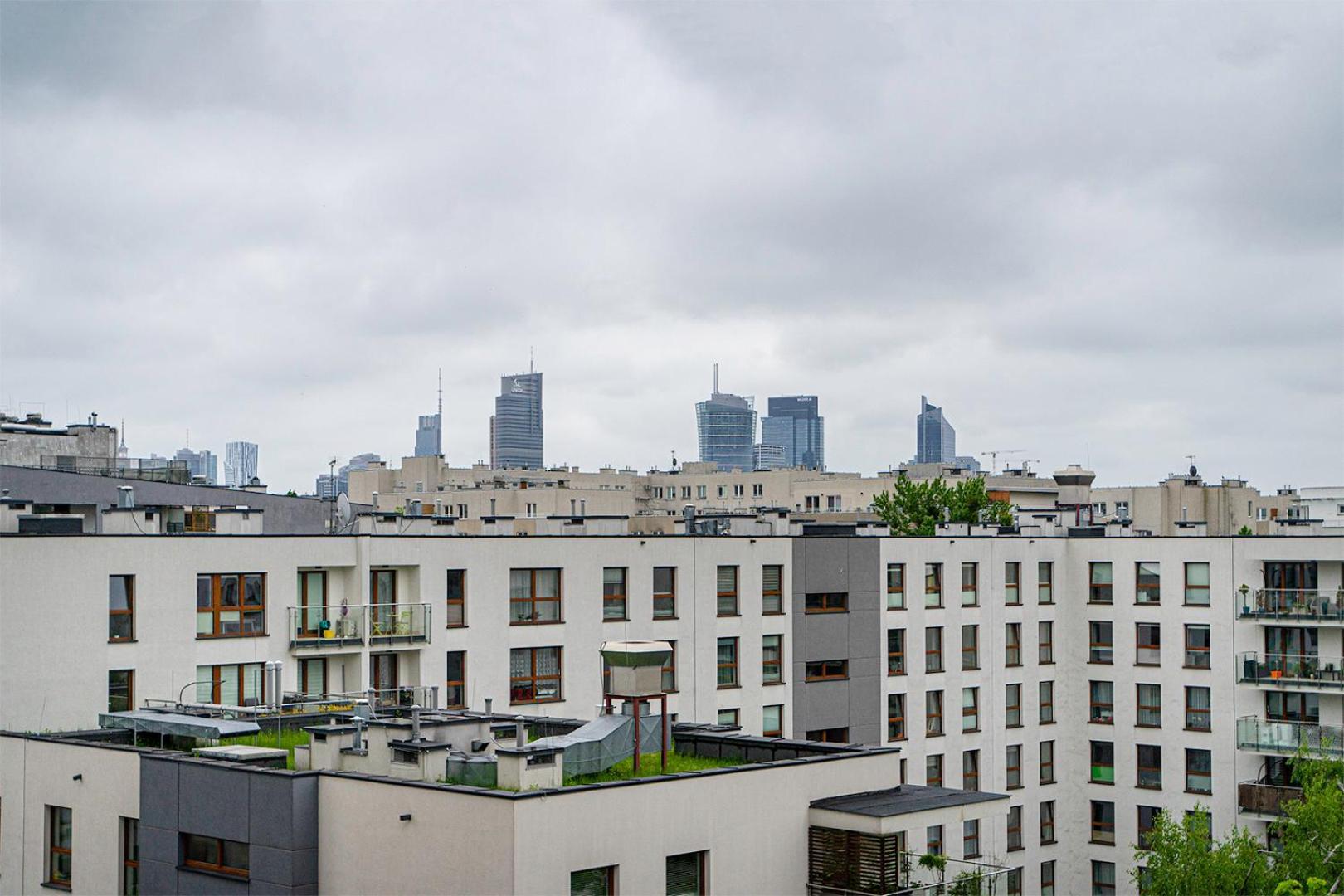 Wola Tower - 60M2, Balcony With City View, Parks Nearby - By Rentujemy Varşova Dış mekan fotoğraf